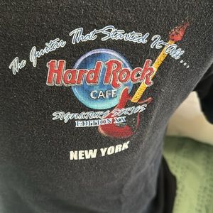 Authentic HARD ROCK CAFE N.Y. Eric Clapton “signature series “ guitar crossroads